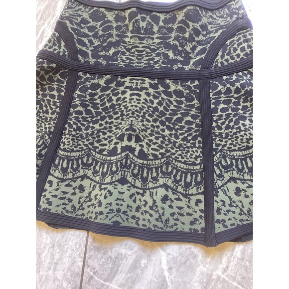 Diane Von Furstenberg Flote Reptile Print Jacquard Knit Olive Mini Flare Skirt - Picture 5 of 10